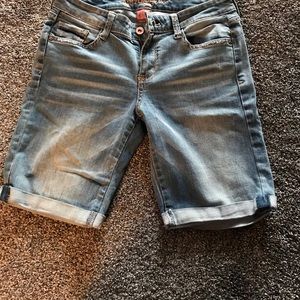 Arizona jean shorts size 7